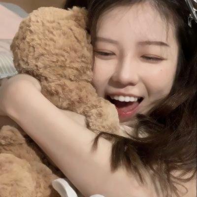 男性新娘子